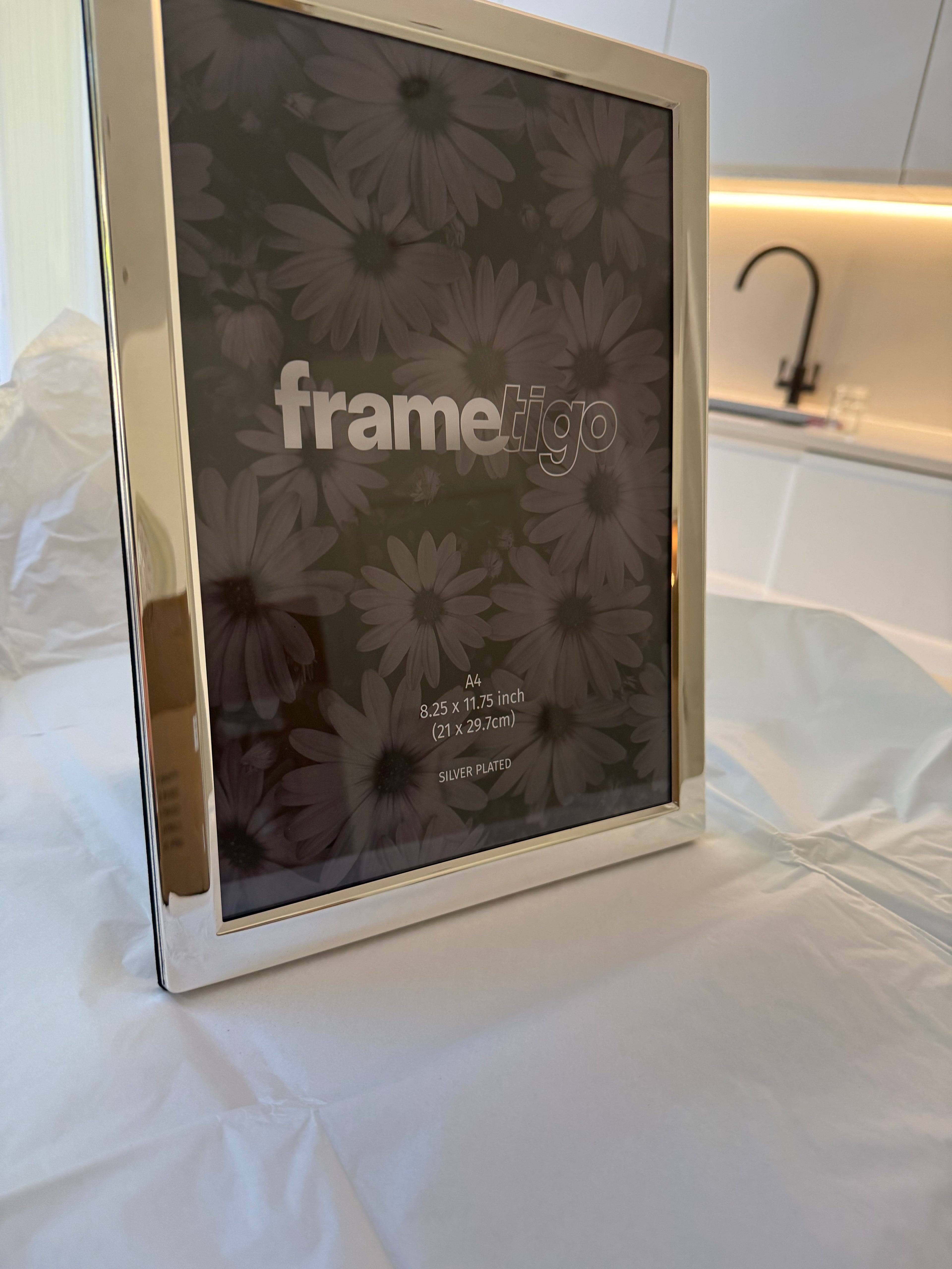 Luxury Silver Plated Flat Edge Picture Frame (Frametigo) A4(8.25”x11.75”) Large